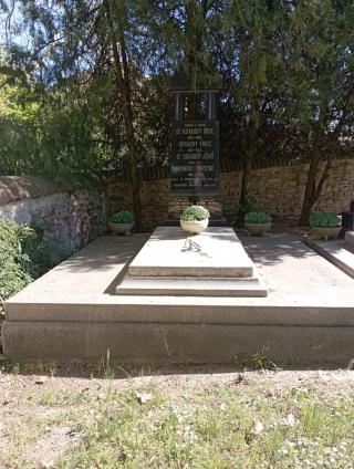 34. sírhely - gal�ria